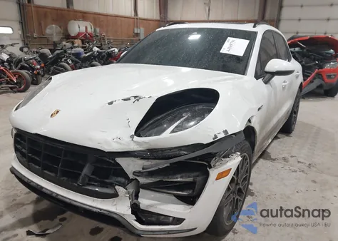 2017 Porsche Macan Turbo z USA, uszkodzony, nr VIN WP1AF2A52HLB60897